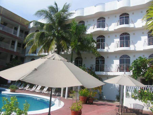 Hotel y Suites Bugambilias Rincón de Guayabitos Exterior foto